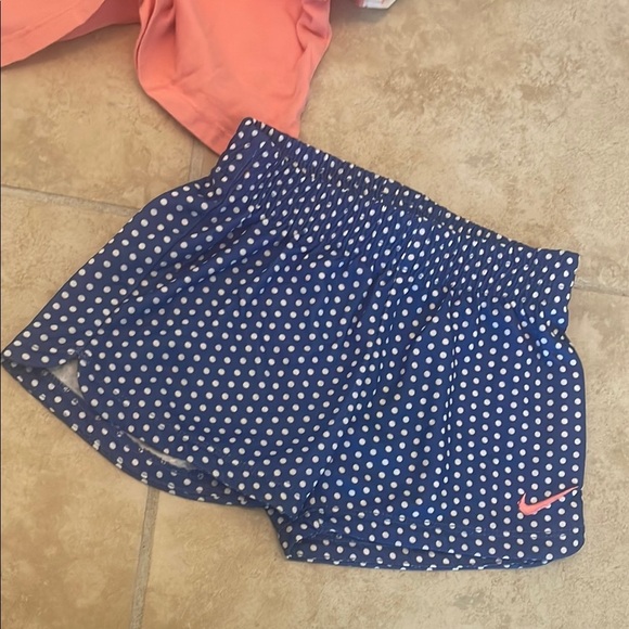 Nike Pink and Blue Matching Short & Tshirt Set - Picture 6 of 7